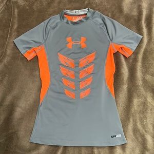 Boys Under Armour Heat Gear Shirt Top Youth Medium YMD Abs Grey Orange
